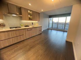 4720 Lougheed Hwy