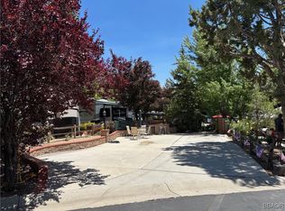 40751 N Shore Dr UNIT 63, Fawnskin, CA 92333