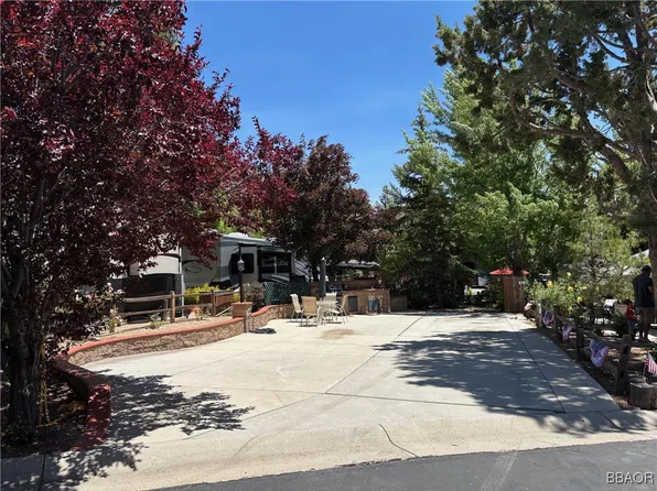 40751 N Shore Dr Unit 63, Fawnskin, CA 92333