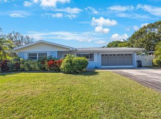 1121 19th St SW, Largo, FL 33770