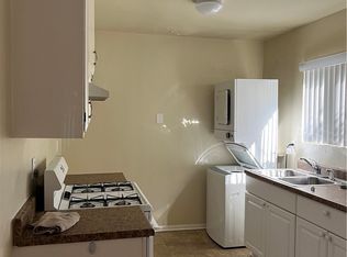 10330 Plainview Ave #A, Tujunga, CA 91042