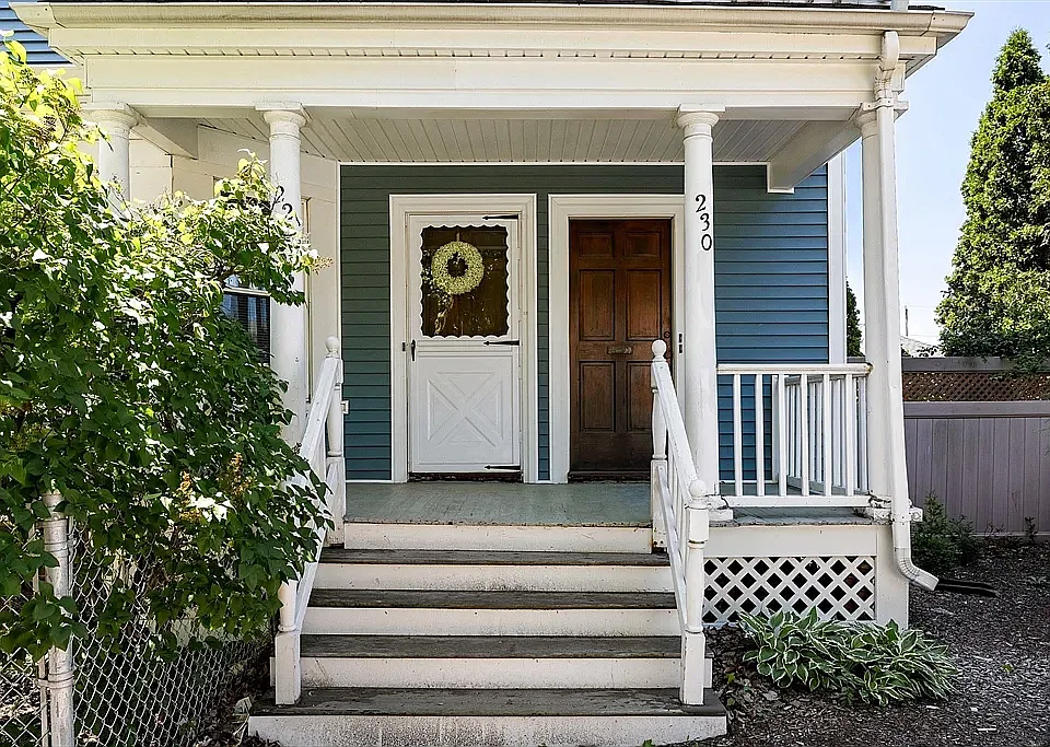 228-230 Euclid Ave #3