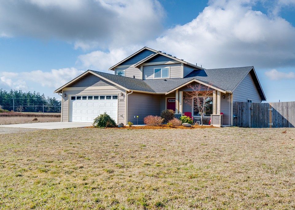 1st image of 1215 Eagle Crest Dr