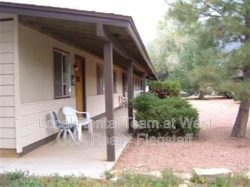 2219 E Dortha Ave #6 Photo 1