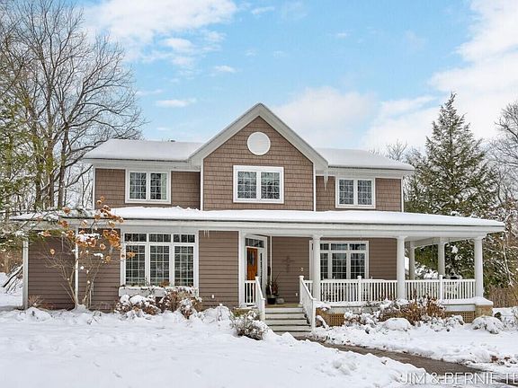 4th image of 3653 Grand Bluffs Ct SW