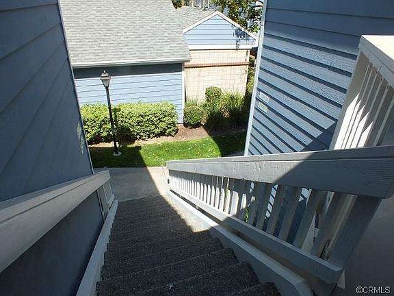 3rd image of 13026 Sycamore Village Dr