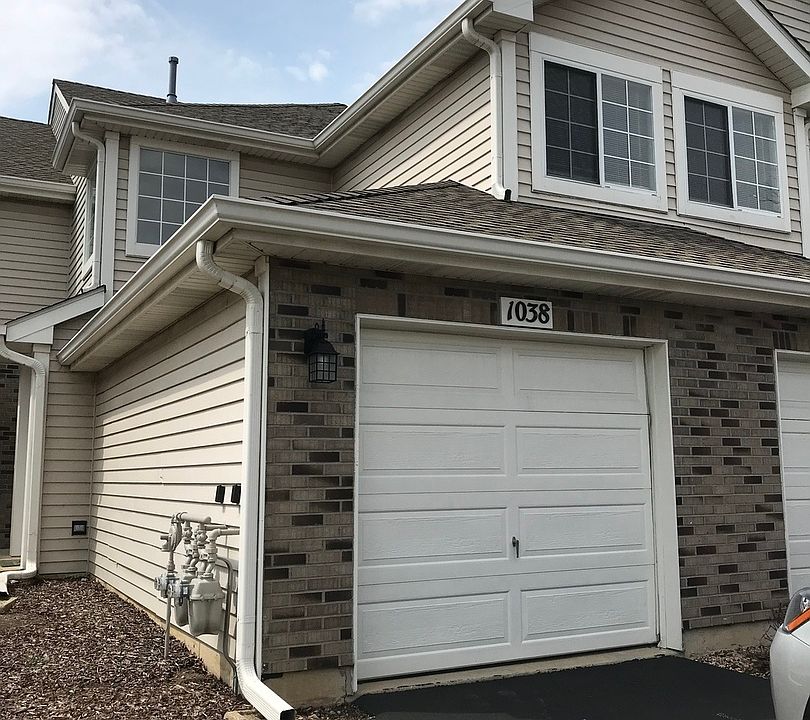 1st image of 1038 Hinswood Dr #1038