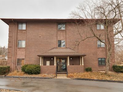 1235 66th St APT 34, Windsor Heights, IA, 50324