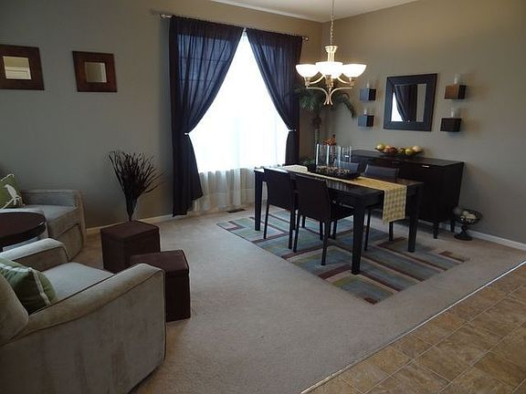 4th image of 3168 Buchanan Ln