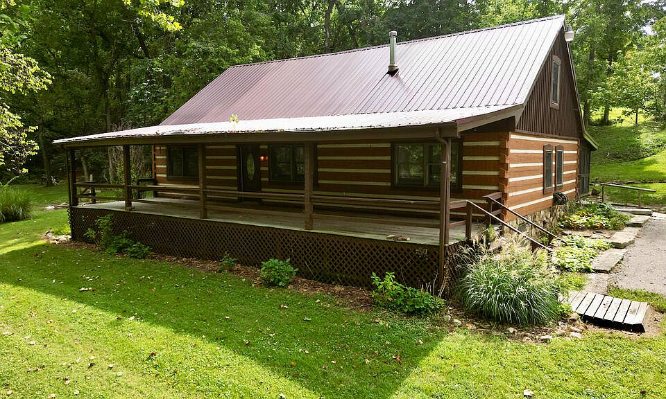 1st image of 400 Schrake Rd