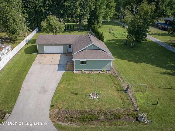 4th image of 3121 Boy Scout Rd