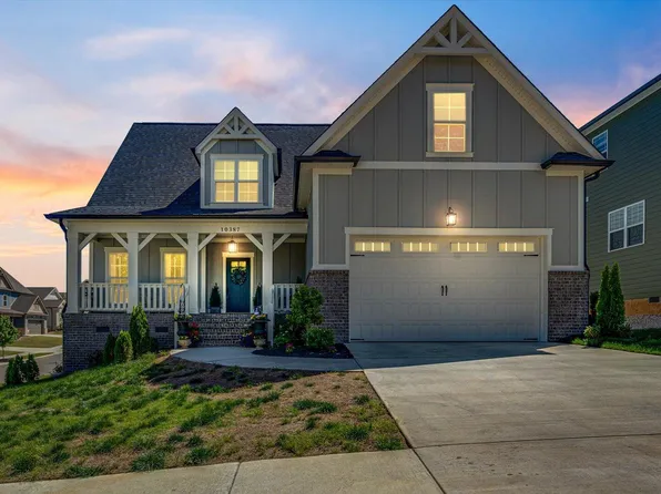 10387 Magnolia Farm Dr, Apison, TN 37302