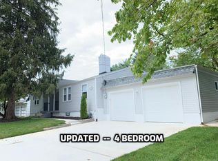 10595 Mert Ave, Saint Ann, MO
