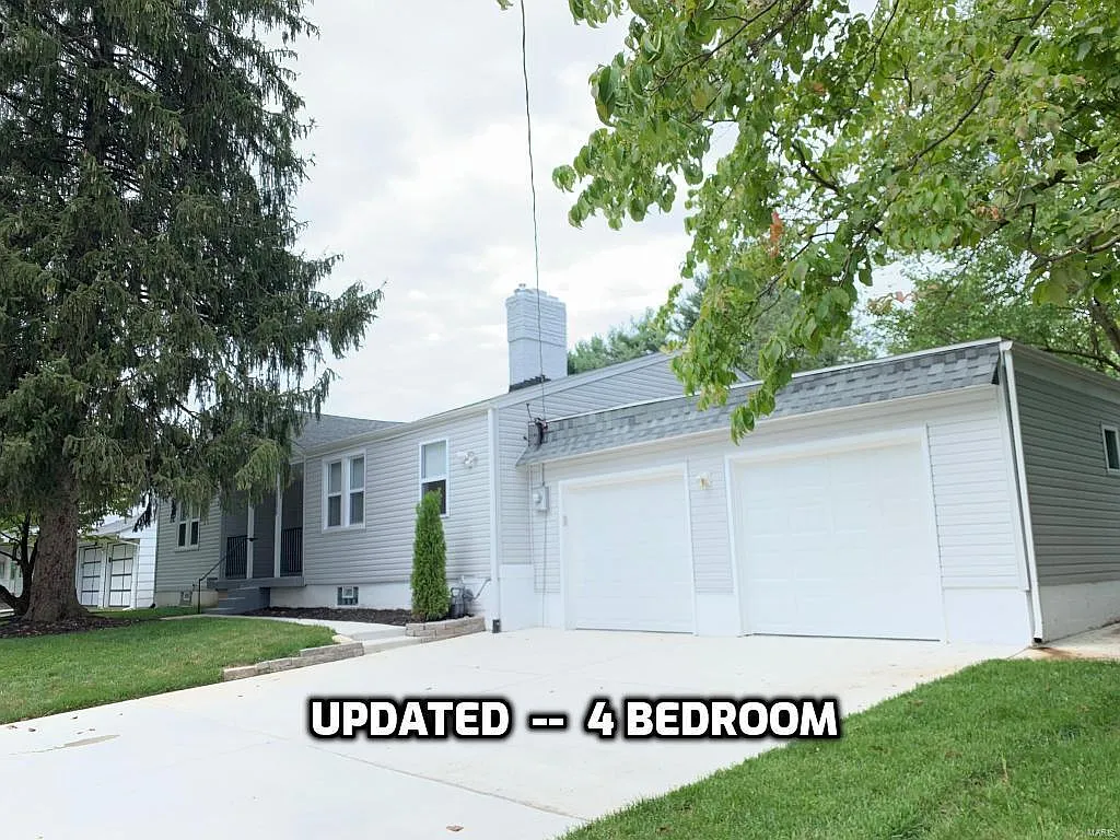 10595 Mert Ave photo 1