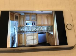 1298 W Camino Real, Boca Raton, FL 33486