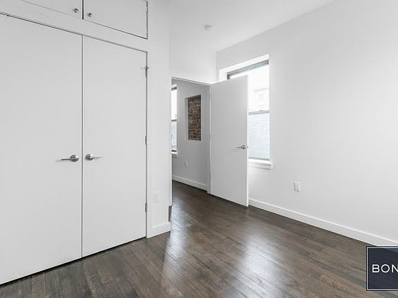 5th image of 3671 Broadway APT 68