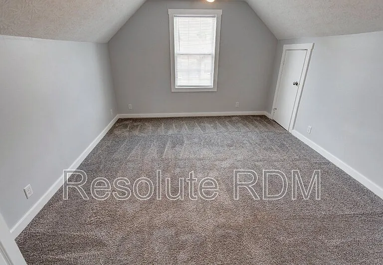 743 Cottage Ave — Photo 30
