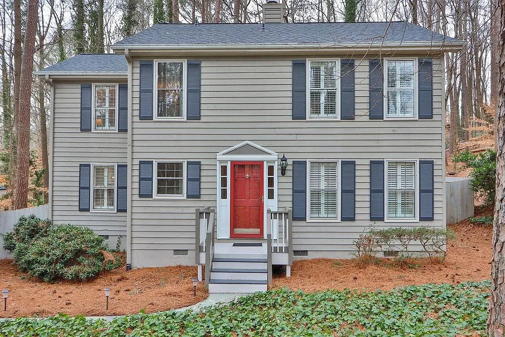 3 bed, 2.5 bath, 1810 sqft, $2,350 — Photo 1