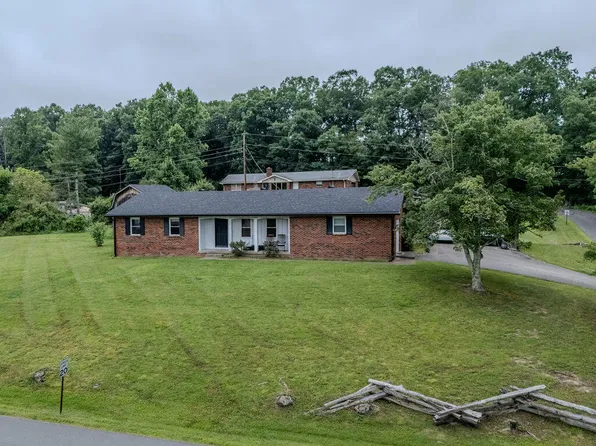 10 Poplar Ln, Morehead, KY 40351