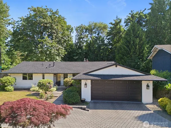 11171 SE 59th Street, Bellevue, WA 98006