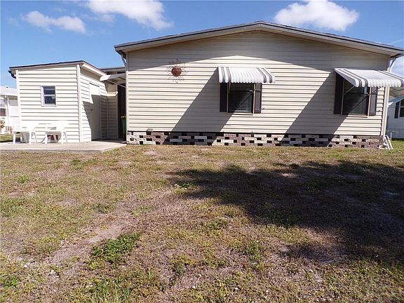 5th image of 2723 Tanager Ln