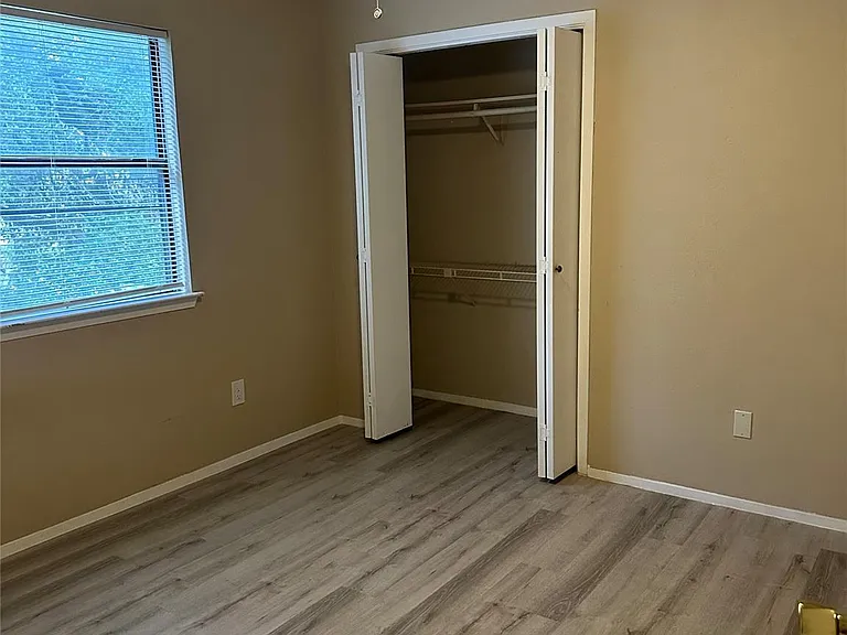 2808 Jadewood Ct #B — Photo 13