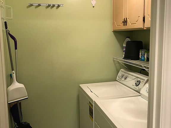 5th image of 125 Greenside Dr