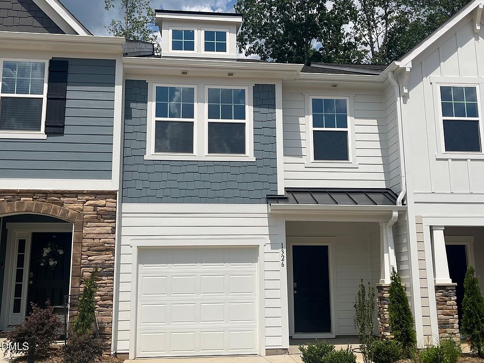 1st image of 1326 Hammond Dr