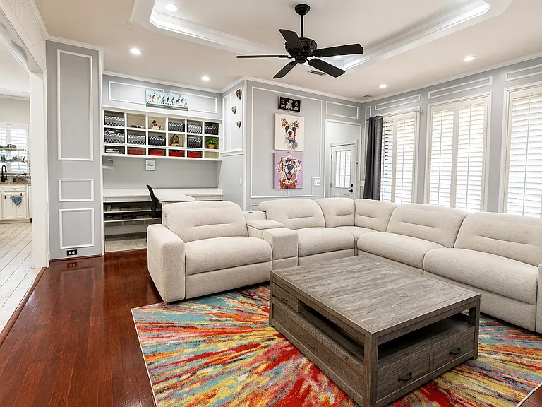 4404 Hollow Oak Dr — Photo 11