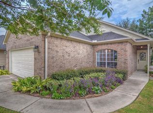 106 Golfview Ct, Montgomery, TX 77356