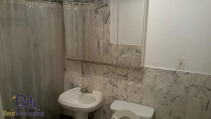 Rented by Rent Manhattan | media 6