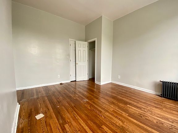 3rd image of 1883 Amsterdam Ave #5AA