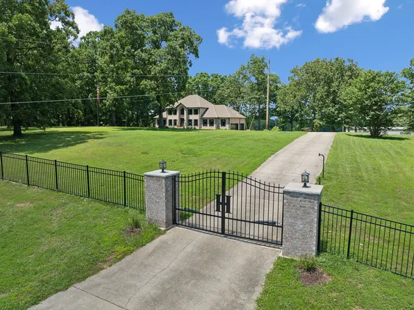 1640 Eno Rd, Dickson, TN 37055