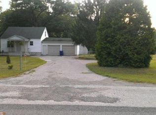1247 Carr Rd, Muskegon, MI 49442