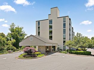 647 Town Mountain Rd APT 510, Asheville, NC 28804