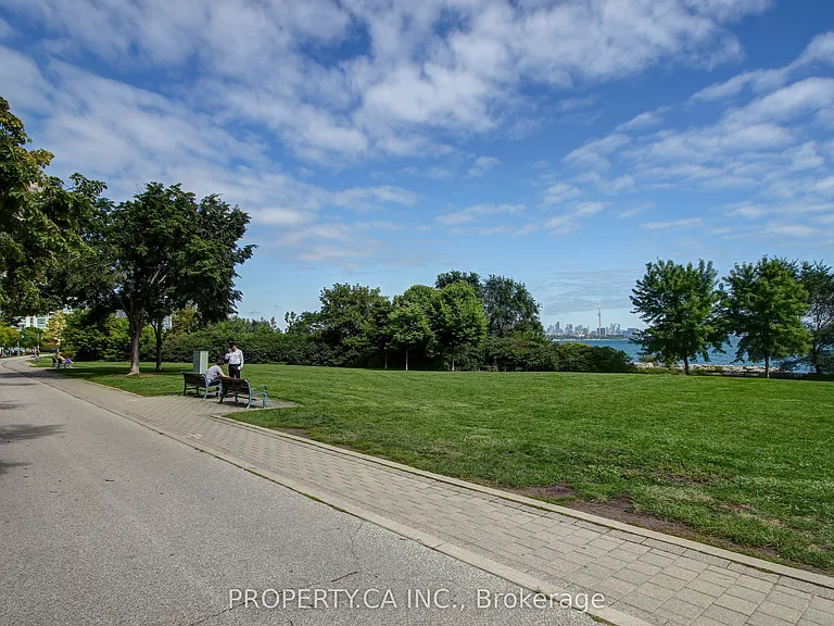 2045 Lake Shore Blvd W #3701 — Photo 34