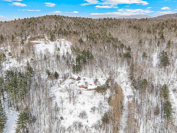 4th image of 49 Nashville Road