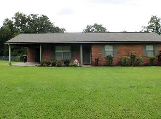 8705 Edison Rd, Lithia, FL 33547