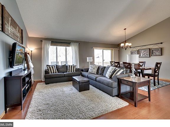 5th image of 635 129th Ave NE