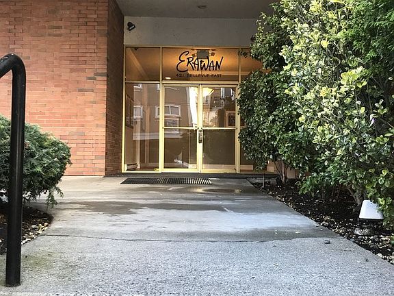 2nd image of 421 Bellevue Ave E APT 403