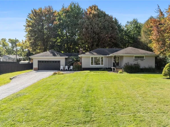 20019 Drake Rd, Strongsville, OH 44149