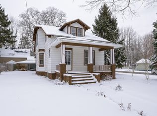 313 S Lagrave St, Paw Paw, MI 49079