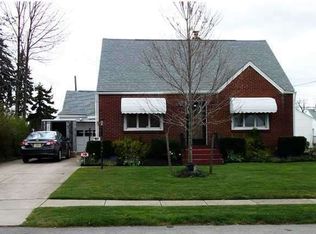 87 Kendale Rd, Cheektowaga, NY 14215