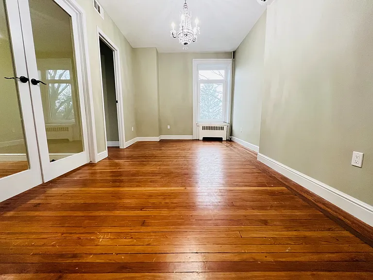 155 Beacon Hill Dr #6 — Photo 4