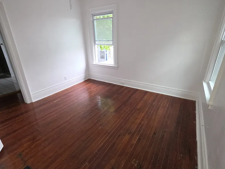 642 Elmwood Ave #2 — Photo 10