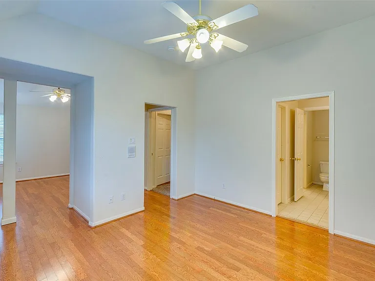 4019 Angel Springs Dr — Photo 44