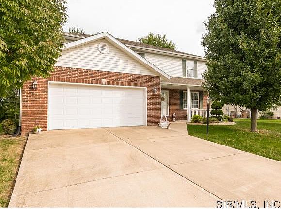 1st image of 721 Stonecreek Dr