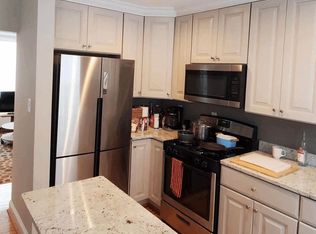 Aweomse Apartment In Hyattsville, Hyattsville, MD 20781