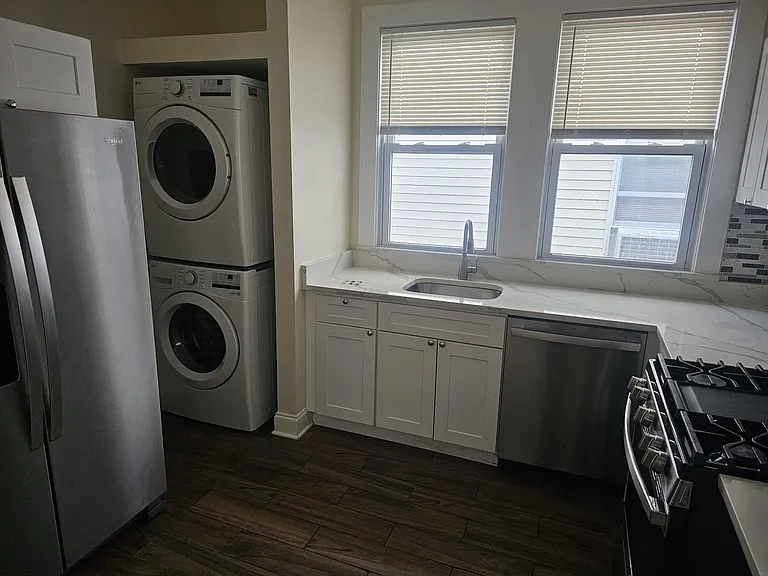 133 Claremont Ave #2 — Photo 7