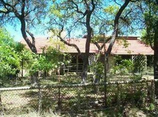 415 Stoney Hills Rd, Center Pt, TX 78010